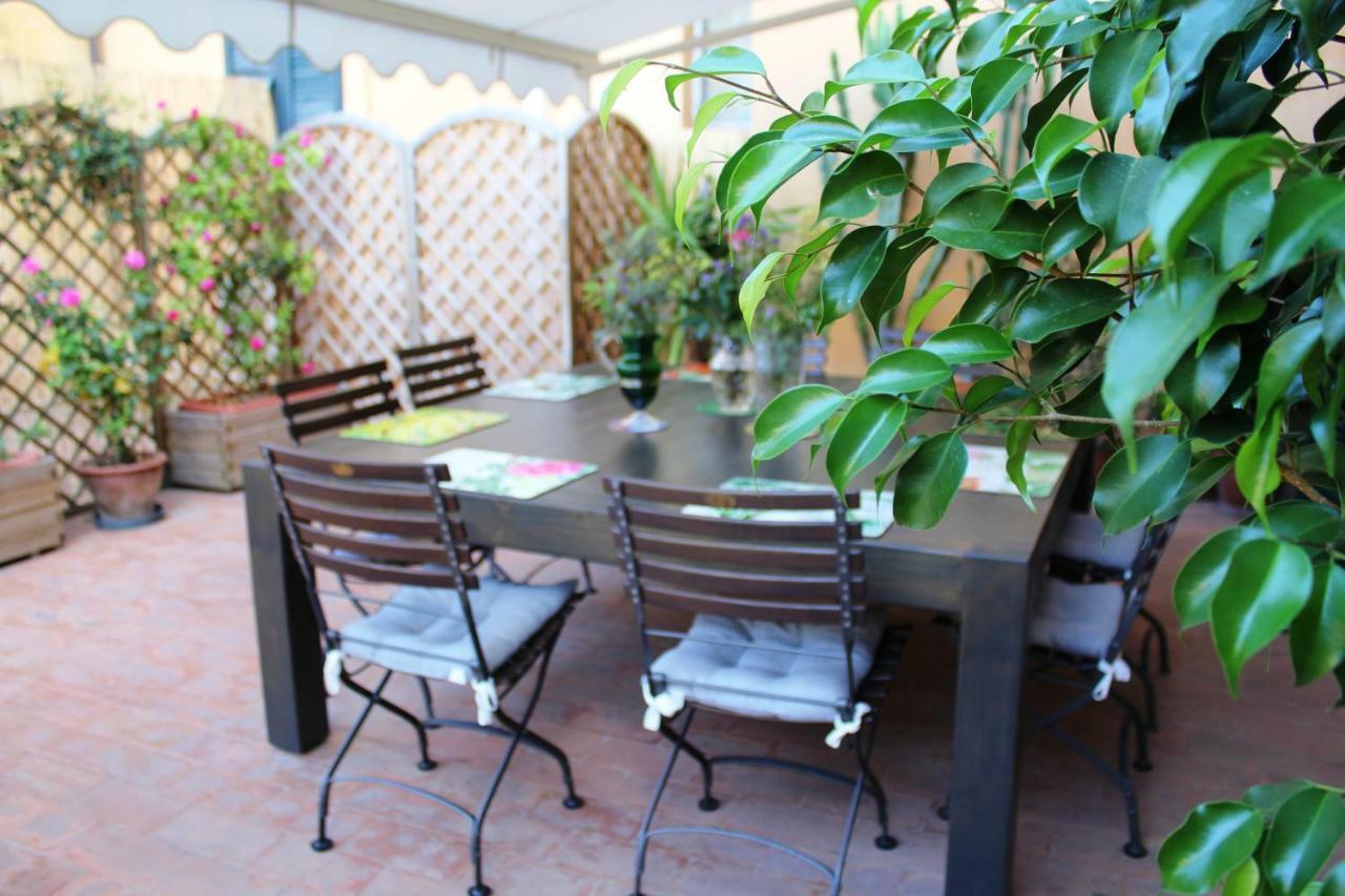 Al 28 B&B Portoferraio Buitenkant foto